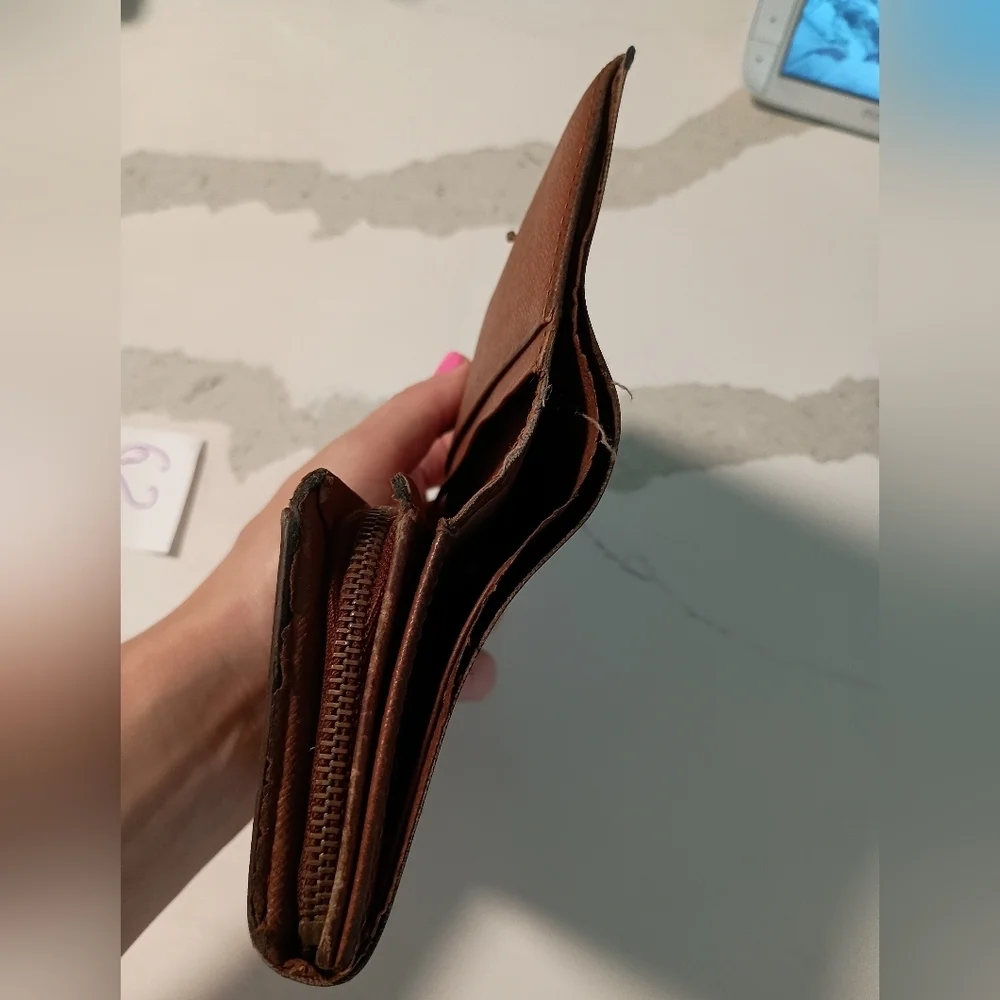 Louis Vuitton Tresor L-shaped zipper compact wallet Monogram